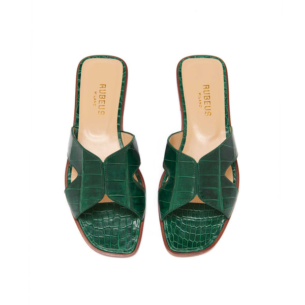 Load image into Gallery viewer, Emerald Crocodile Butterfly Sandals
