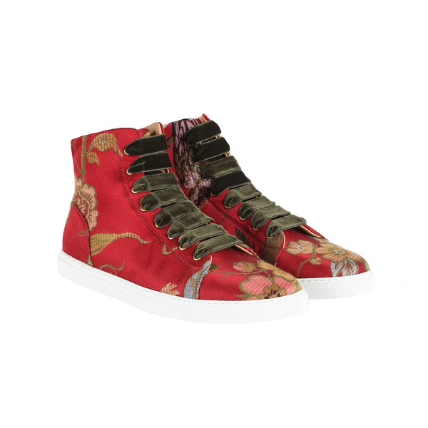 Load image into Gallery viewer, Sneakers In Birds Red Background Lampas Brocade
